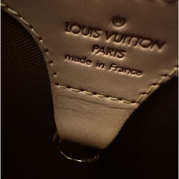 Louis Vuitton Monogram Eclipse MM Bag Coated Canvas Leather trim Brass Hardware - Picture 13 of 16